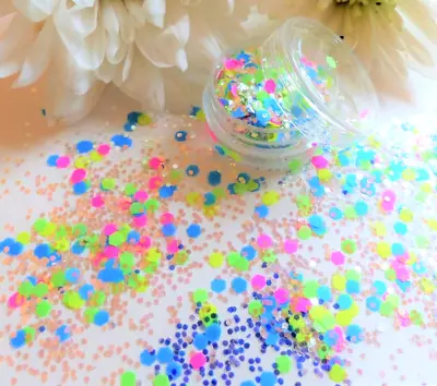 Nail Art Chunky *DisCo* Matte Mixed Neon Hexagon Shapes Glitter Spangle Mix Pot  • £2.25