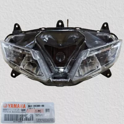 ORIGINAL YAMAHA YZF R15 V3 Motorcycle Front Headlight Headlamp Light Lamp Assemb • $450