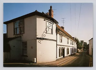 Postcard (Q4) UK Newmarket Nell Gwynn's House & Palace Street • £5.99