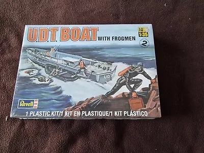 Revell U.D.T. Boat With Frogmen - 1/35 • £15