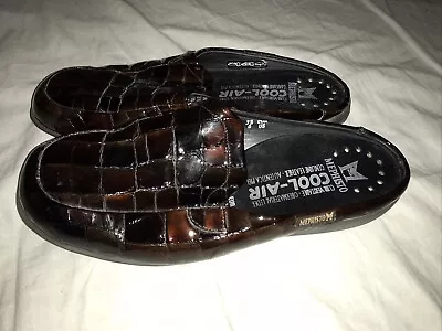 Mephisto Croc Leather Embossed Slip On Mules Mohogany Brown Mens Size 6 • $30