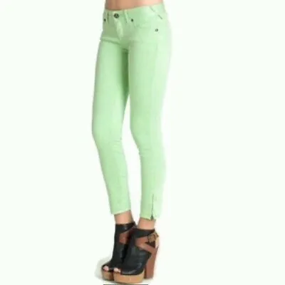 Free People Millennium Mint Green Skinny Jeans W/ Ankle Zipper Womens 25 EUC • $26.25