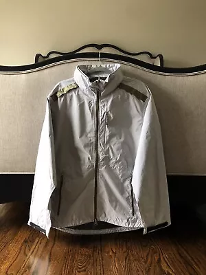 Mens Victorinox Rain Shell Jacket Size XL Grey  • $15