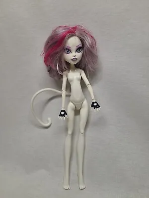 Mattel Monster High Scaris City Of Frights Catrine DeMew Doll- Nude • $25.49
