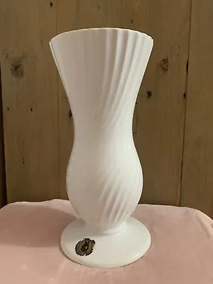 Dartmouth Pottery Vase White Pinkish Swirl Lustre Med. Fine English Pottery • £4.50