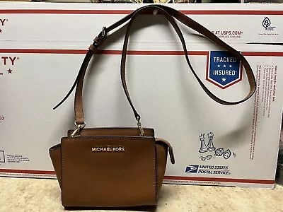 Michael Kors Selma Saffiano Leather Mini Messenger Bag Tan-Carmel • $69.99