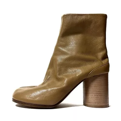 Auth Maison Margiela Tabi Boots Beige Leather Women's Boots • $567