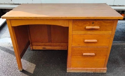 £175 • Buy Vintage Oak And Ply Teacher School Desk With Three Drawers