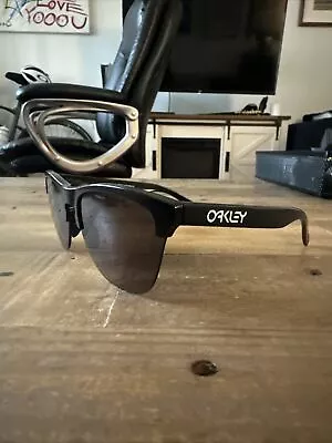 Oakley Sunglasses Frogskin Lite Black With White Heritage Logo • $20.50