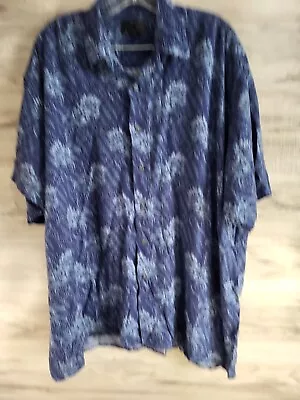 J. Ferrar Men's XL Blue Floral Hawaiian Button Front Short Sleeve Shirt • $10