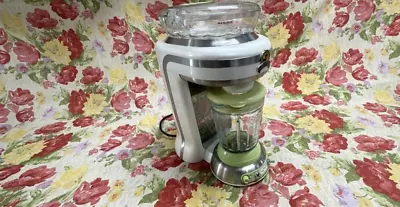 Margaritaville Margarita Key West Frozen Concoction Maker Blender DM1000 • $107.77