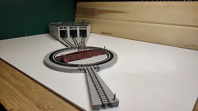 Kato N Scale Turntable And Roundhouse With Accessories • $299