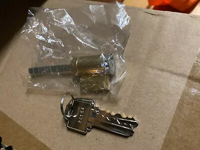 Brand New In Box 5 Pin Lock Cylinder - 606 - Locksmith  Core W/ Keys Padlock • $16.99