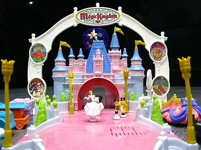 Disney Magic Kingdom SHOWTIME CELEBRATION Cinderella CASTLE Musical PLAYSET • $74.99