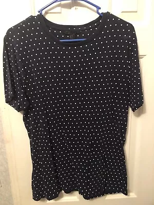 Forever 21 Men Polka Dot T Shirt • $8