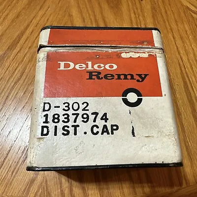 Vintage Delco V8 Distributor Cap 1837974 D302 Cadillac Olds Pontiac Packard NOS • $29.95