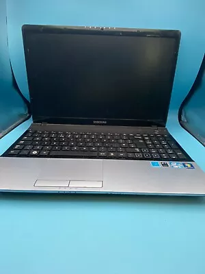 FOR PARTS Samsung Laptop NP300E I3-2350M NO HDD NO RAM (OFFERS WELCOME) • £89.99