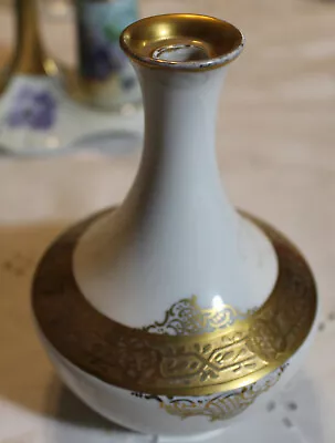 Limoges Handpainted Dresser Individual Bud Vase  Loads Of Gold Trim T & V • £24.11