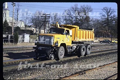 F Original Slide - Union Pacific UP 60113 MofW HI-Rail Dump Tuck 1986 • $7.89