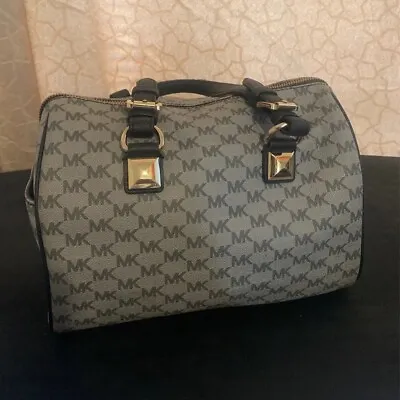 Michael Kors Grayson Large Leather Satchel Handbag (Gray/Black/Gold) - Preowned • $80