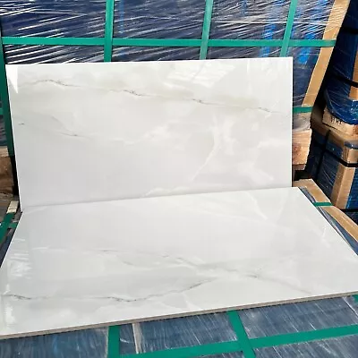 White Grey Kitchen Bathroom Tiles Porcelain 300X600 Wall Floor Tiles Pallet Lot • £1.99