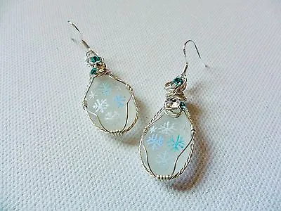 $18.43 • Buy Delicate Snowflake Sparkle Earrings -hand Painted Sea Glass Sterling Silver