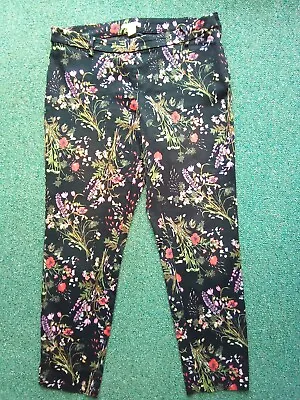 H&M Cropped Trousers 14 • £4.95