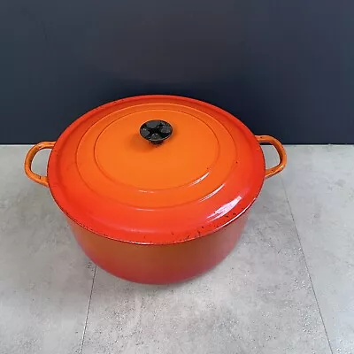 Le Creuset Volcanic Orange Cast Iron Casserole Pot 28cm With Lid • £70