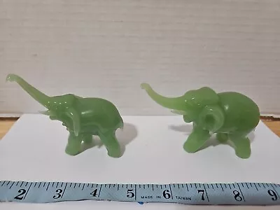 Lot Set 2 Vintage Green Jade Jadite Glass Mini Elephant Figurines  • $20.99