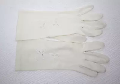 Vintage Women's Ivory White Embroidered Gloves • $9.09