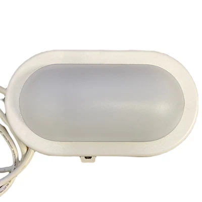 £10 • Buy Eterna 6W LED Bulkhead Cool White Wall Lamp - Used Atom5 Fitting