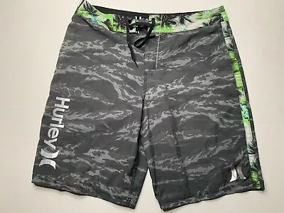 Hurley Phantom Mens Size 34 Multicolor Drawstring Board Shorts • $14.99