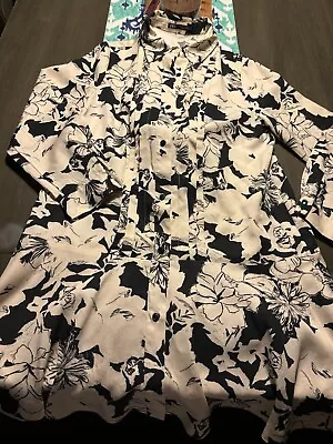 Zara Ecru Short Dress Womens Large Black & White Floral Long Sleeve Button Front • $25.99