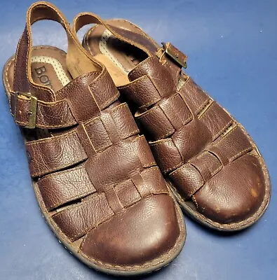 BORN Men's Fisherman Closed Toe Sandals Size 11M Brown Buckle Outdoors  • $39.99