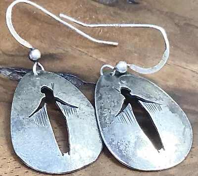 Vintage Signed “j.r.” Sterling Silver Native American Silhouette Earrings  (e18) • $17.50