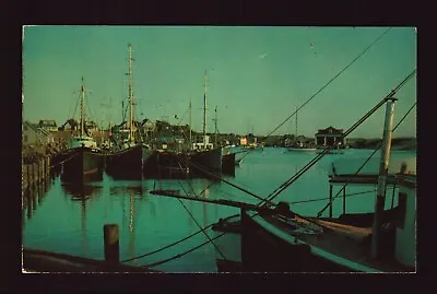 Postcard : Massachusetts - Cape Cod Ma - Martha's Vineyard Menemsha Basin Harbor • $3.49