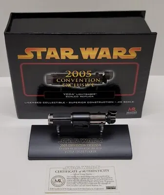 Star Wars Master Replicas 2005 Convention Yoda .45 Scale Lightsaber SW-328cc • $94.99
