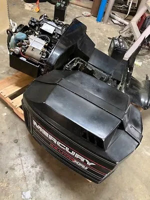 Mercury 200 HP Outboard Motor 2.5 Liter/XRi EFI #1 Cylinder Has No Compression • $1250