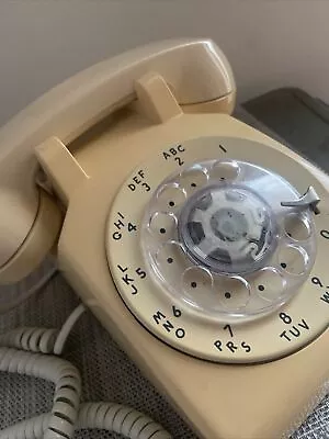 Vintage AT&T Retro  Beige Tan Rotary Dial Desk/Table Top Old School Telephone • $29