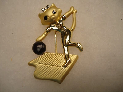 $1.50 • Buy Danecraft Vtg Nos Gold Tone Bowling Cat Pin