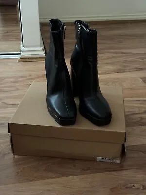 Steve Madden Felicity Black Boots Size 7M Like New Worn Twice • $60