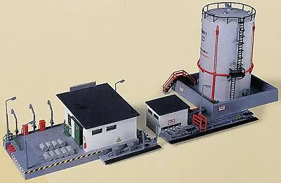 Auhagen #12264 HO 1/87 Scale Model KIT Track Side Fuel Storage Facility W/Tank • $55.99