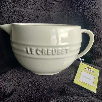 Le Creuset - Mixing Jug /Batter Bowl - White -2l - New • £29