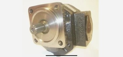 £1150 • Buy Hymac 580D 580DS Track Drive Motor