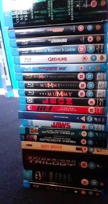£4 • Buy Multiple Blu Rays SALE THE MUMMY SPIDERMAN PREDATOR BATMAN LEON JAWS MATRIX Etc
