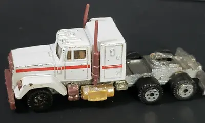 Road Champs Mack Super Liner Tactor With Sleeper Toy Truck White 1982 • $8