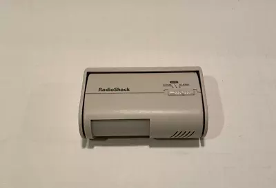 RADIO SHACK Mini Motion Detector Alarm/Chime - 49-425 Portable Battery Powered • $24.99