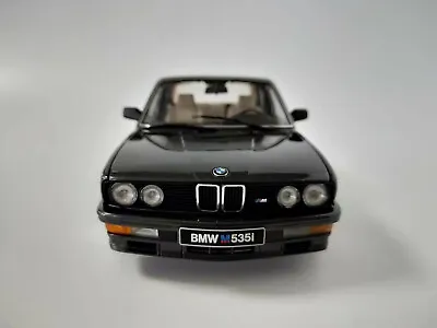 $821 • Buy AutoArt BMW M535i 1985 Black