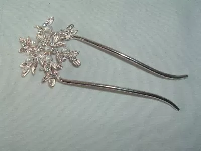 Vintage Faux Pearl & Rhinestone Leaf Sprig Metal Hair Stick Hair Pin Accessory • $16.20