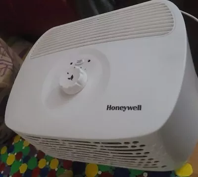 Honeywell HHT270WHD HEPA Air Purifier • $41